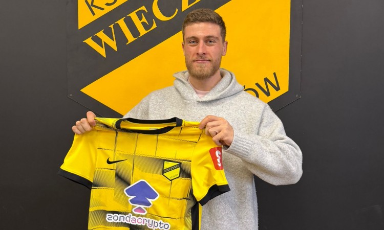 Kolejny transfer Wieczystej